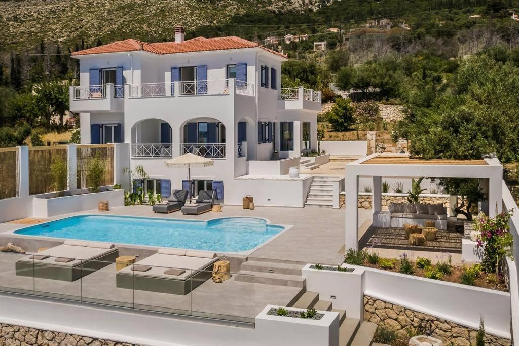 Lourdas White Villa 로우드하타 외부 사진