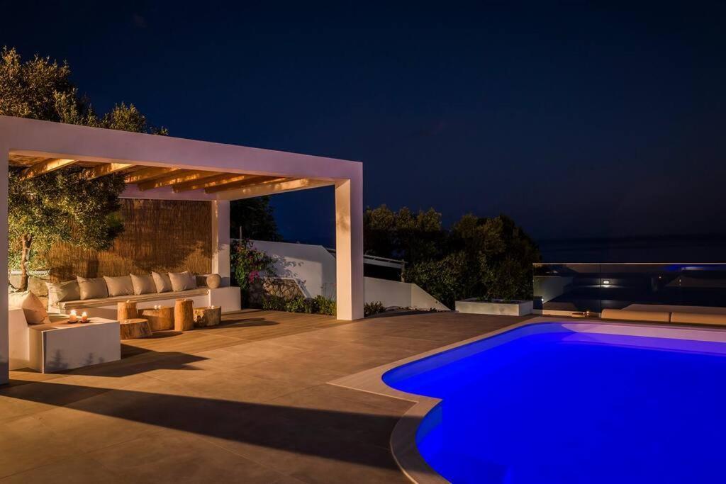 Lourdas White Villa 로우드하타 외부 사진