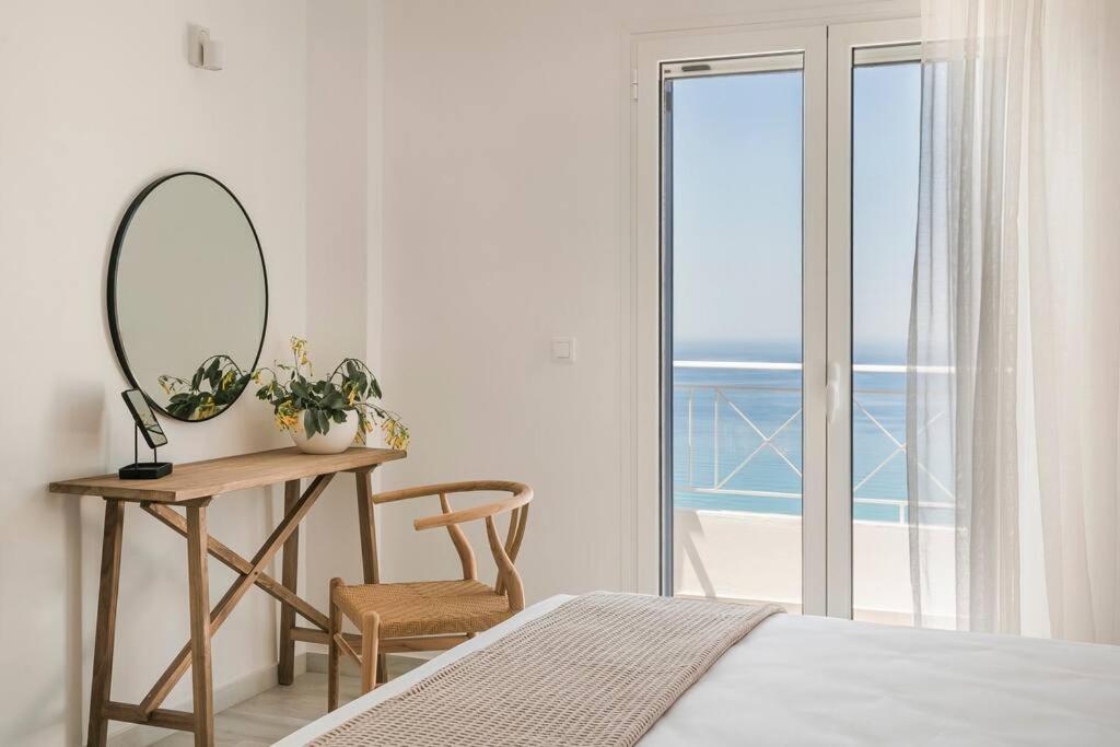 Lourdas White Villa 로우드하타 외부 사진